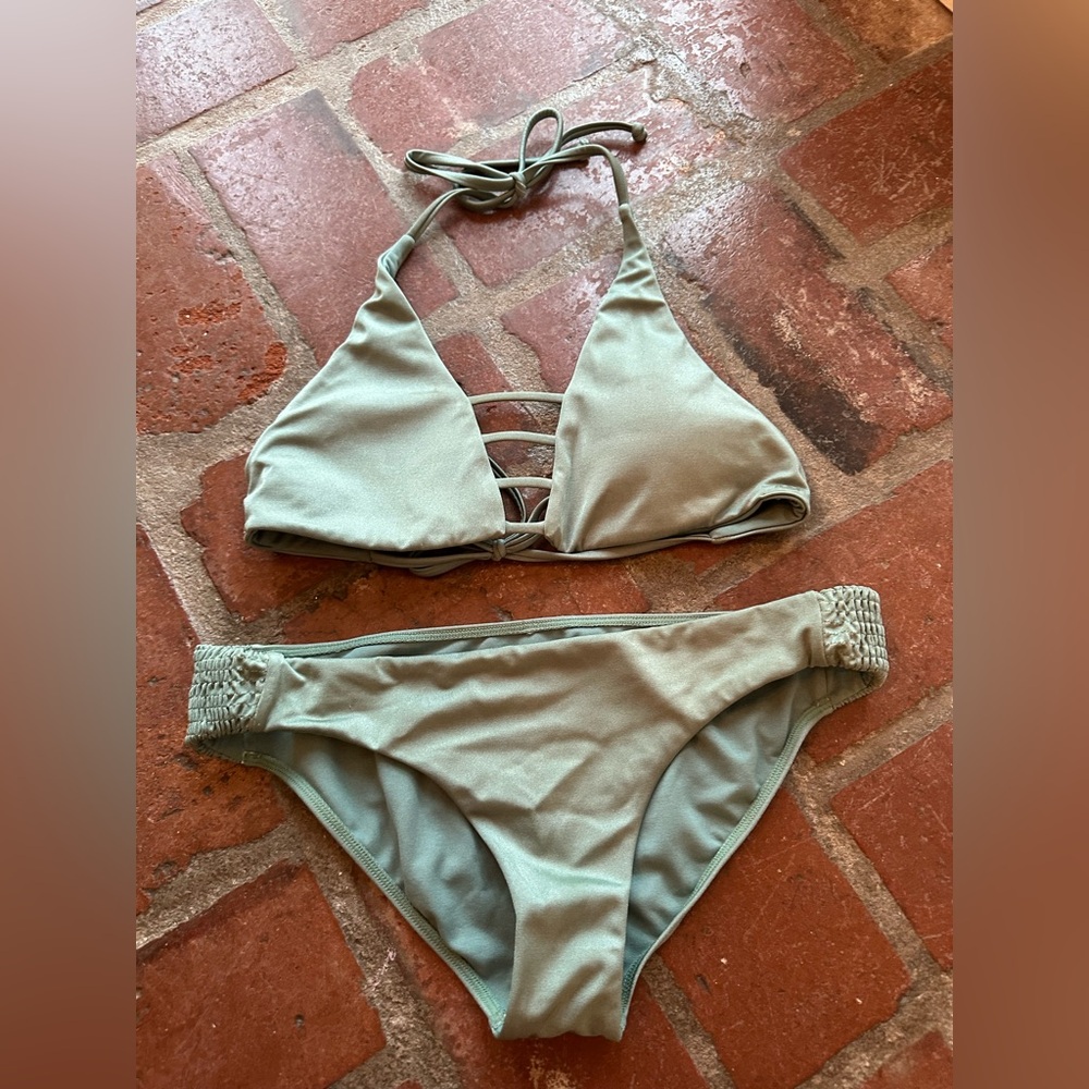 Billabong Green Strappy Bikini Set